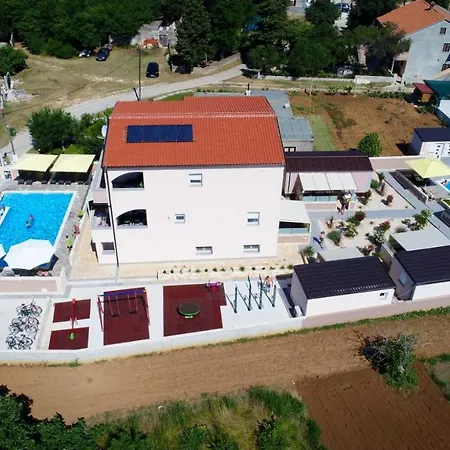 Julijana 2 * Privlaka (Zadar)