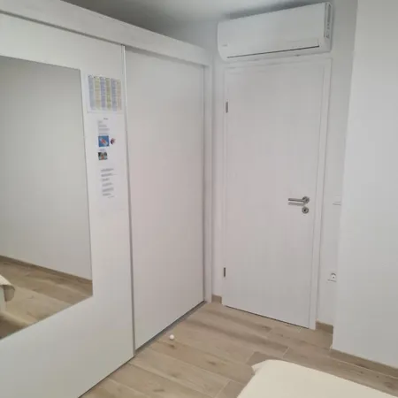 Julijana 2 Apartament *