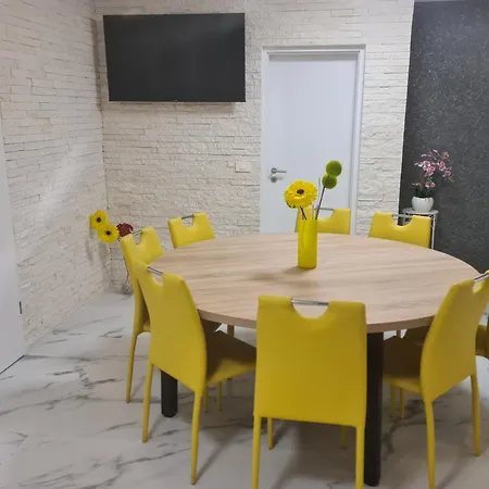 Julijana 2 Apartament